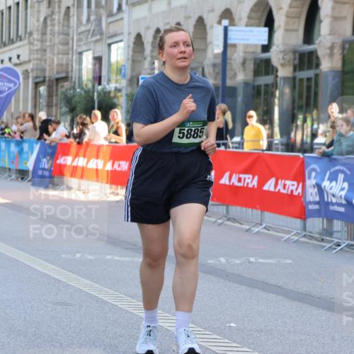 07.09.2025 - BARMER Alsterlauf Strokosch-Dieckow http://msf.ph/oto/8730722 07.09.2025 10:25:01 Ziel 2287, 3076, 4165, 4581, 5568, 5569, 5610, 5944, 6056, 8219 meine-sportfotos.de