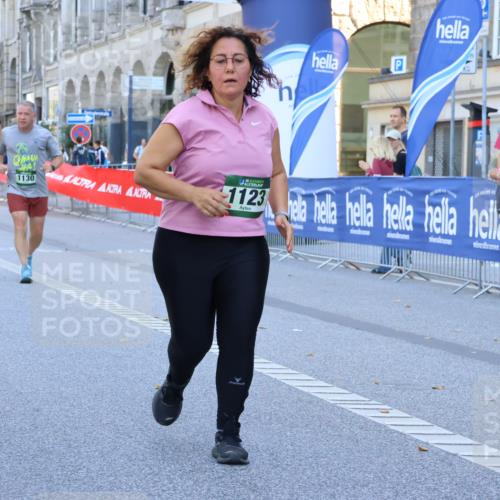 07.09.2025 - BARMER Alsterlauf Strokosch-Dieckow http://msf.ph/oto/8730756 07.09.2025 11:50:52 Ziel 8486 meine-sportfotos.de