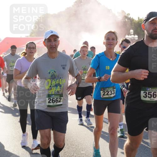 07.09.2025 - BARMER Alsterlauf Yannick Fuchs http://msf.ph/oto/8730757 07.09.2025 08:59:43 Laufen 3572, 53, 10, 700, 36, 2662, 632, 2233, 36, 3563 meine-sportfotos.de