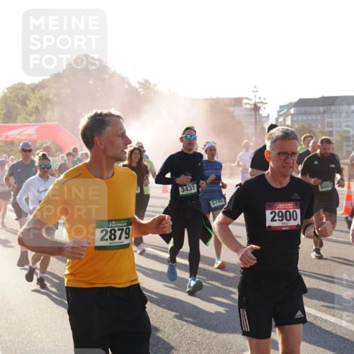 07.09.2025 - BARMER Alsterlauf Yannick Fuchs http://msf.ph/oto/8730785 07.09.2025 08:59:47 Laufen 2879, 3431, 5745, 1, 2900, 5003, 5047 meine-sportfotos.de