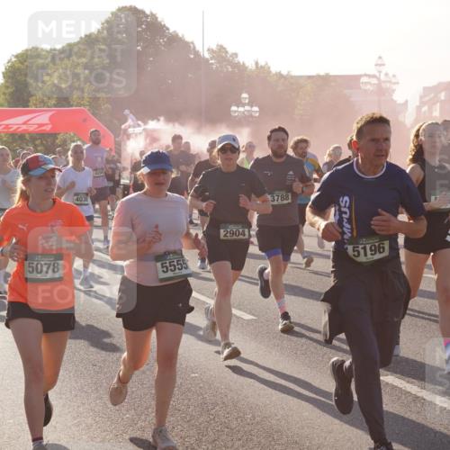 07.09.2025 - BARMER Alsterlauf Yannick Fuchs http://msf.ph/oto/8730816 07.09.2025 08:59:52 Laufen 5921, 260, 42, 4038, 4204, 5078, 5555, 2904, 3788, 5196, 5367 meine-sportfotos.de