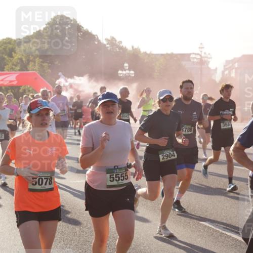 07.09.2025 - BARMER Alsterlauf Yannick Fuchs http://msf.ph/oto/8730822 07.09.2025 08:59:52 Laufen 5921, 260, 4242, 1204, 8043, 36, 5078, 5555, 2904, 3587, 3788, 136, 5196 meine-sportfotos.de