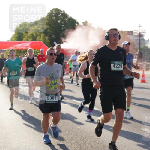 07.09.2025 - BARMER Alsterlauf Yannick Fuchs http://msf.ph/oto/8730875 07.09.2025 09:00:01 Laufen 3168, 4229, 5307 meine-sportfotos.de