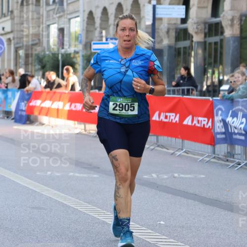 07.09.2025 - BARMER Alsterlauf Strokosch-Dieckow http://msf.ph/oto/8730883 07.09.2025 10:24:51 Ziel 3076, 4165, 4168, 4581, 5610, 5887, 6056 meine-sportfotos.de