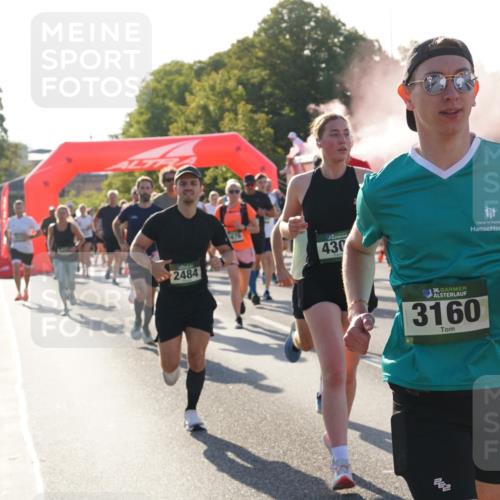 07.09.2025 - BARMER Alsterlauf Yannick Fuchs http://msf.ph/oto/8730884 07.09.2025 09:00:03 Laufen 430, 2484, 36, 3160, 45 meine-sportfotos.de