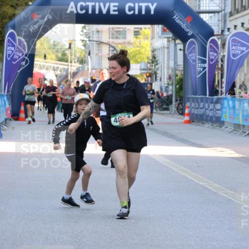 07.09.2025 - BARMER Alsterlauf Strokosch-Dieckow http://msf.ph/oto/8730918 07.09.2025 10:24:48 Ziel 2170, 2691, 2804, 3076, 4165, 4168, 4581, 4962, 5610, 5887, 6056, 8481 meine-sportfotos.de