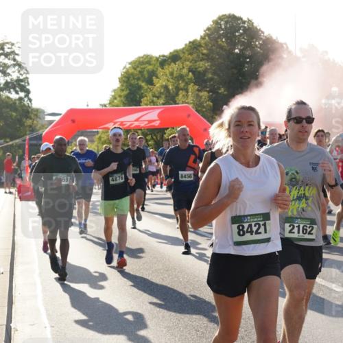 07.09.2025 - BARMER Alsterlauf Yannick Fuchs http://msf.ph/oto/8730935 07.09.2025 09:00:12 Laufen 59, 4876, 096, 8456, 36, 8421, 2162, 10, 4936, 2027 meine-sportfotos.de