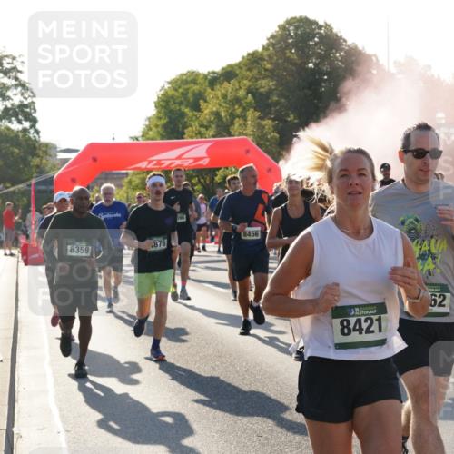 07.09.2025 - BARMER Alsterlauf Yannick Fuchs http://msf.ph/oto/8730936 07.09.2025 09:00:12 Laufen 44414, 8359, 8456, 876, 36, 8421, 62, 36, 202 meine-sportfotos.de