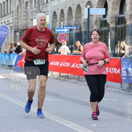 07.09.2025 - BARMER Alsterlauf Strokosch-Dieckow http://msf.ph/oto/8731007 07.09.2025 10:24:32 Ziel 2170, 2691, 2692, 2804, 4168, 4962, 5090, 8481 meine-sportfotos.de