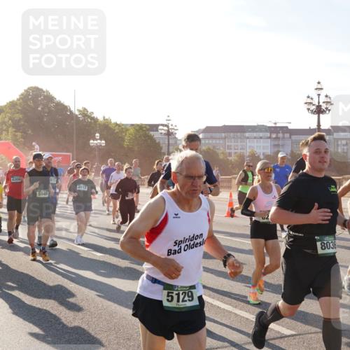 07.09.2025 - BARMER Alsterlauf Yannick Fuchs http://msf.ph/oto/8731023 07.09.2025 09:00:30 Laufen 4703, 2076, 4304, 5949, 913, 4912, 8036, 61, 5129 meine-sportfotos.de