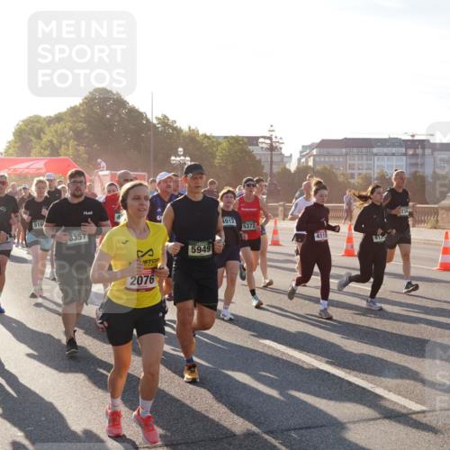 07.09.2025 - BARMER Alsterlauf Yannick Fuchs http://msf.ph/oto/8731034 07.09.2025 09:00:31 Laufen 4171, 516, 8357, 5949, 2076, 4912, 5372, 4119, 5831 meine-sportfotos.de
