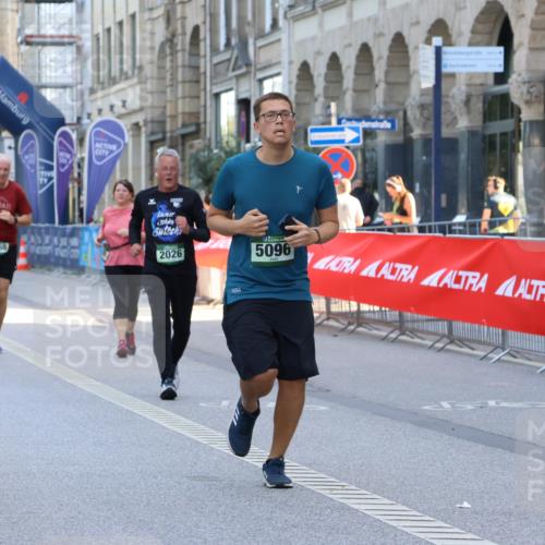 07.09.2025 - BARMER Alsterlauf Strokosch-Dieckow http://msf.ph/oto/8731063 07.09.2025 10:24:24 Ziel 6102 meine-sportfotos.de