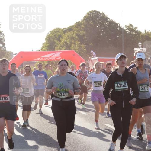 07.09.2025 - BARMER Alsterlauf Yannick Fuchs http://msf.ph/oto/8731066 07.09.2025 09:00:36 Laufen 4792, 3864, 3242, 4341, 10, 3565, 4352, 5375, 4358 meine-sportfotos.de