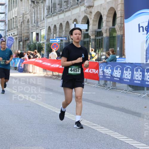 07.09.2025 - BARMER Alsterlauf Strokosch-Dieckow http://msf.ph/oto/8731097 07.09.2025 10:24:22 Ziel 6102 meine-sportfotos.de