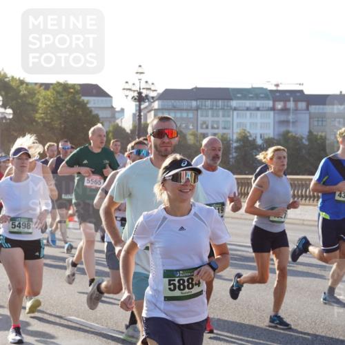 07.09.2025 - BARMER Alsterlauf Yannick Fuchs http://msf.ph/oto/8731105 07.09.2025 09:00:45 Laufen 3646, 5498, 5565, 4385, 36, 5884 meine-sportfotos.de