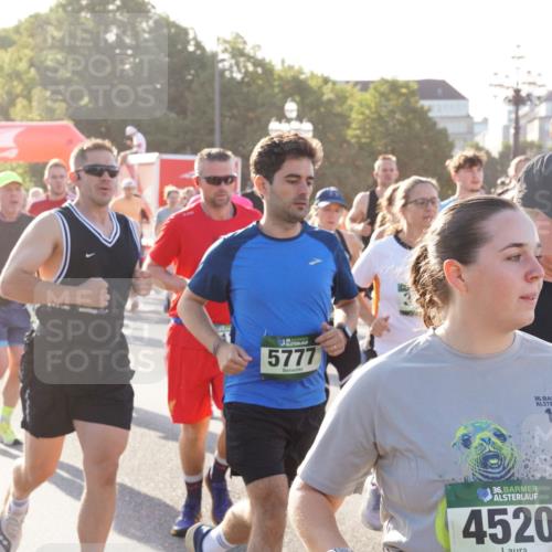 07.09.2025 - BARMER Alsterlauf Yannick Fuchs http://msf.ph/oto/8731132 07.09.2025 09:00:50 Laufen 5777, 36, 36, 1, 4520 meine-sportfotos.de
