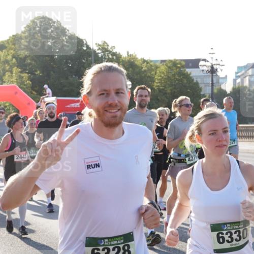 07.09.2025 - BARMER Alsterlauf Yannick Fuchs http://msf.ph/oto/8731177 07.09.2025 09:00:58 Laufen 55, 2445, 8366, 4276, 24, 36, 6228, 36, 6330 meine-sportfotos.de