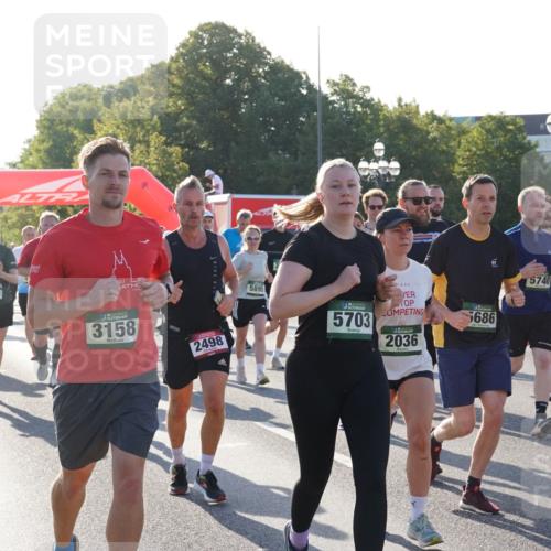 07.09.2025 - BARMER Alsterlauf Yannick Fuchs http://msf.ph/oto/8731240 07.09.2025 09:01:07 Laufen 489, 55490, 3158, 2498, 5895, 5703, 2036, 5686, 5740, 2769 meine-sportfotos.de