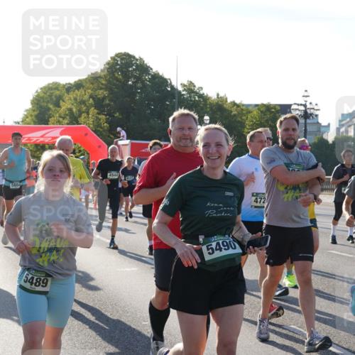 07.09.2025 - BARMER Alsterlauf Yannick Fuchs http://msf.ph/oto/8731282 07.09.2025 09:01:12 Laufen 5891, 5694, 5489, 10, 4944, 4107, 472, 5490, 5368 meine-sportfotos.de