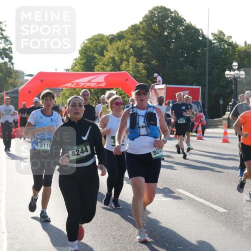 07.09.2025 - BARMER Alsterlauf Yannick Fuchs http://msf.ph/oto/8731323 07.09.2025 09:01:18 Laufen 44414, 3865, 3116, 4244, 5814, 5968, 2259, 8292, 5990 meine-sportfotos.de
