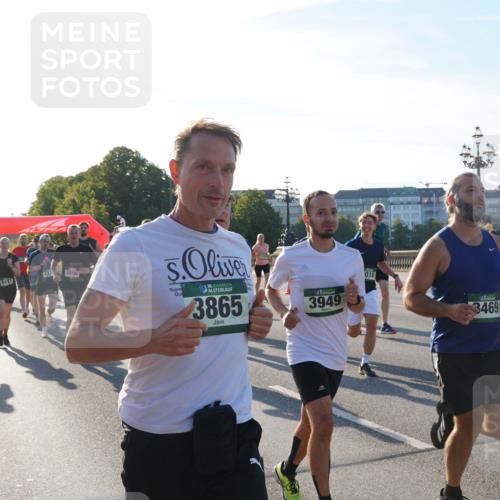 07.09.2025 - BARMER Alsterlauf Yannick Fuchs http://msf.ph/oto/8731381 07.09.2025 09:01:26 Laufen 8436, 432, 2896, 8417, 36, 3865, 3949, 010, 3469, 94 meine-sportfotos.de