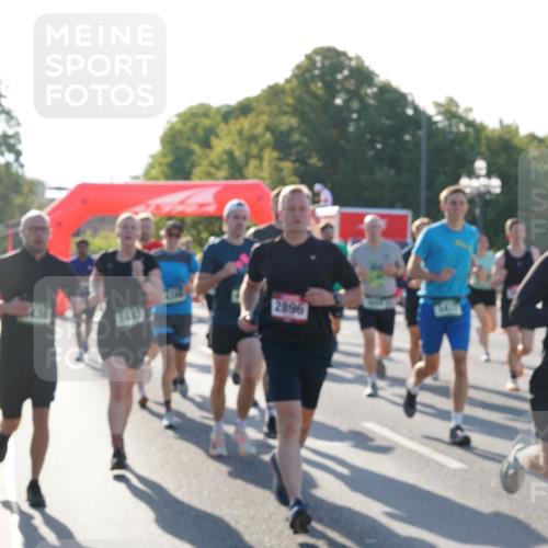07.09.2025 - BARMER Alsterlauf Yannick Fuchs http://msf.ph/oto/8731384 07.09.2025 09:01:27 Laufen 2366, 2896, 8231 meine-sportfotos.de