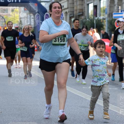07.09.2025 - BARMER Alsterlauf Strokosch-Dieckow http://msf.ph/oto/8731388 07.09.2025 10:23:58 Ziel 2026, 2412, 3168, 3169, 4966, 5096, 5765 meine-sportfotos.de