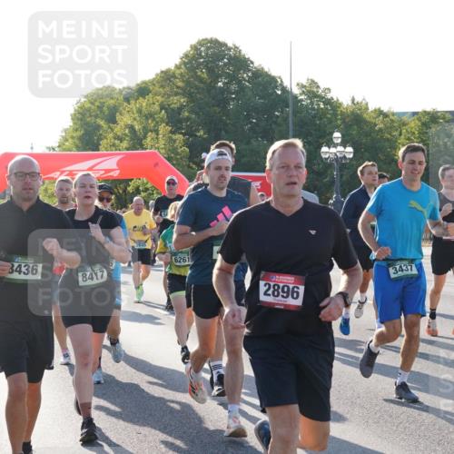 07.09.2025 - BARMER Alsterlauf Yannick Fuchs http://msf.ph/oto/8731394 07.09.2025 09:01:27 Laufen 3436, 8417, 2685, 6261, 2896, 3437, 34 meine-sportfotos.de