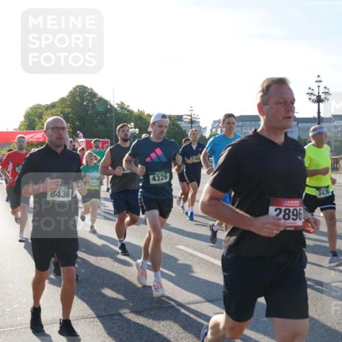 07.09.2025 - BARMER Alsterlauf Yannick Fuchs http://msf.ph/oto/8731403 07.09.2025 09:01:28 Laufen 8436, 6267, 4326, 350, 2896, 3438 meine-sportfotos.de