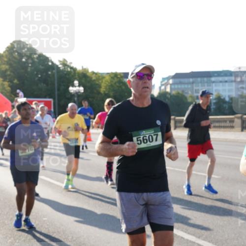 07.09.2025 - BARMER Alsterlauf Yannick Fuchs http://msf.ph/oto/8731423 07.09.2025 09:01:32 Laufen 5607 meine-sportfotos.de