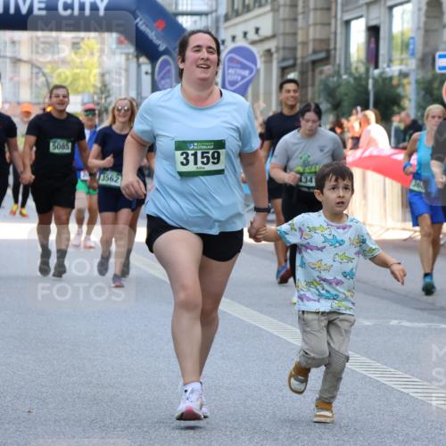 07.09.2025 - BARMER Alsterlauf Strokosch-Dieckow http://msf.ph/oto/8731424 07.09.2025 10:23:58 Ziel 2026, 2412, 3168, 3169, 4966, 5096, 5765 meine-sportfotos.de