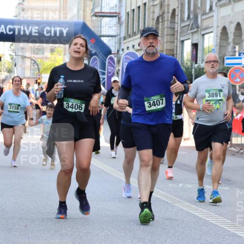 07.09.2025 - BARMER Alsterlauf Strokosch-Dieckow http://msf.ph/oto/8731457 07.09.2025 10:23:52 Ziel 2026, 3168, 3169, 3325, 3326, 4457, 5096 meine-sportfotos.de