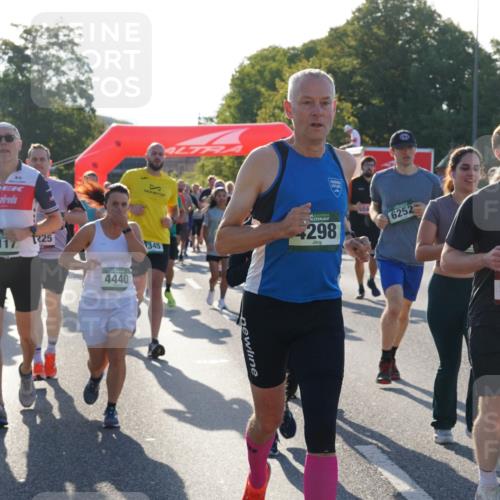 07.09.2025 - BARMER Alsterlauf Yannick Fuchs http://msf.ph/oto/8731480 07.09.2025 09:01:41 Laufen 8117, 225, 4440, 3451, 298, 6252, 5115, 43 meine-sportfotos.de