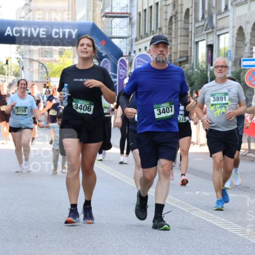 07.09.2025 - BARMER Alsterlauf Strokosch-Dieckow http://msf.ph/oto/8731482 07.09.2025 10:23:51 Ziel 2026, 3168, 3169, 3325, 3326, 4457, 5096 meine-sportfotos.de