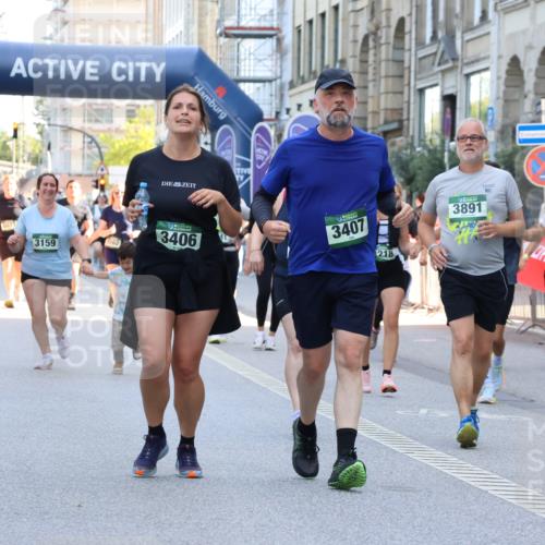 07.09.2025 - BARMER Alsterlauf Strokosch-Dieckow http://msf.ph/oto/8731488 07.09.2025 10:23:51 Ziel 2026, 3168, 3169, 3325, 3326, 4457, 5096 meine-sportfotos.de
