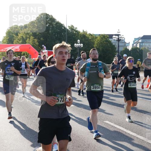 07.09.2025 - BARMER Alsterlauf Yannick Fuchs http://msf.ph/oto/8731519 07.09.2025 09:01:47 Laufen 5363, 10, 2823, 192, 573, 2956, 4712, 8344, 8484 meine-sportfotos.de