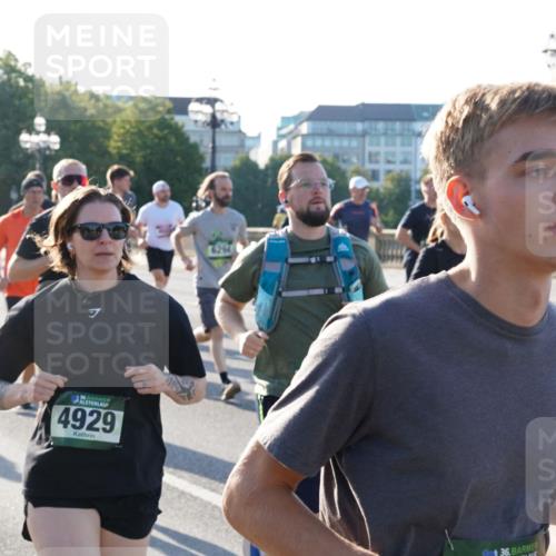 07.09.2025 - BARMER Alsterlauf Yannick Fuchs http://msf.ph/oto/8731524 07.09.2025 09:01:47 Laufen 3235, 36, 4929, 136 meine-sportfotos.de