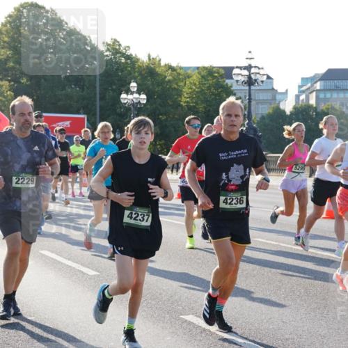 07.09.2025 - BARMER Alsterlauf Yannick Fuchs http://msf.ph/oto/8731597 07.09.2025 09:01:57 Laufen 5637, 7134478, 2229, 385, 4237, 565, 2, 100, 4236, 5295, 2975 meine-sportfotos.de