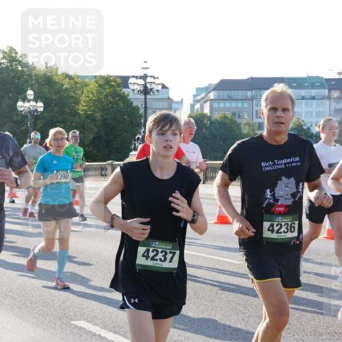 07.09.2025 - BARMER Alsterlauf Yannick Fuchs http://msf.ph/oto/8731606 07.09.2025 09:01:57 Laufen 2229, 2390, 2, 100, 36, 4237, 36, 4236, 2975 meine-sportfotos.de