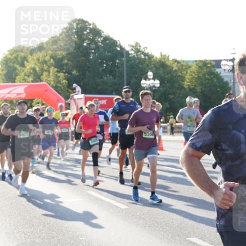 07.09.2025 - BARMER Alsterlauf Yannick Fuchs http://msf.ph/oto/8731611 07.09.2025 09:01:58 Laufen 5637, 2901, 5300, 4031, 36, 2229 meine-sportfotos.de