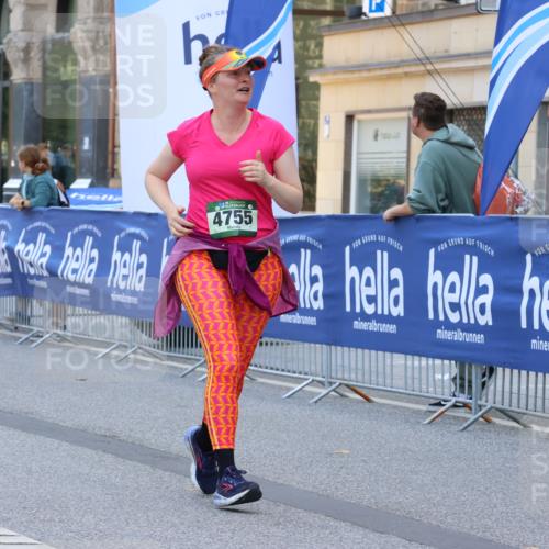 07.09.2025 - BARMER Alsterlauf Strokosch-Dieckow http://msf.ph/oto/8731615 07.09.2025 10:23:40 Ziel 2087, 2261, 2684, 2817, 3325, 3326, 4306, 4457, 4841, 5096 meine-sportfotos.de