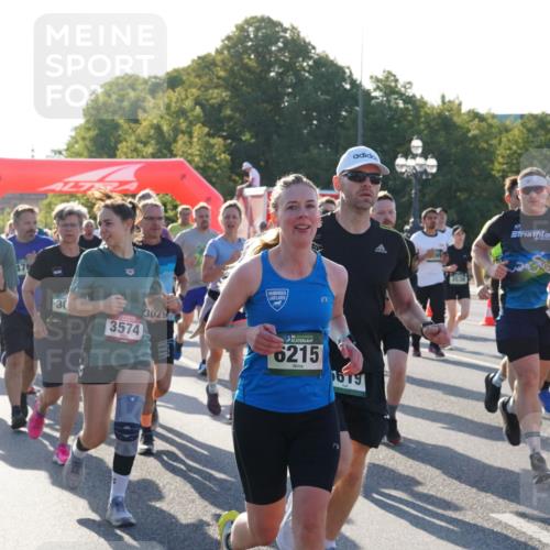 07.09.2025 - BARMER Alsterlauf Yannick Fuchs http://msf.ph/oto/8731635 07.09.2025 09:02:03 Laufen 3573, 30, 3574, 3029, 6215, 1619, 5033, 36 meine-sportfotos.de