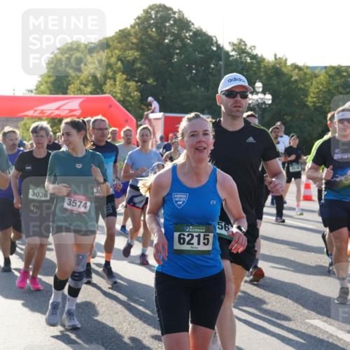 07.09.2025 - BARMER Alsterlauf Yannick Fuchs http://msf.ph/oto/8731636 07.09.2025 09:02:03 Laufen 3036, 3573, 3574, 30, 36, 6215, 56, 933, 500 meine-sportfotos.de