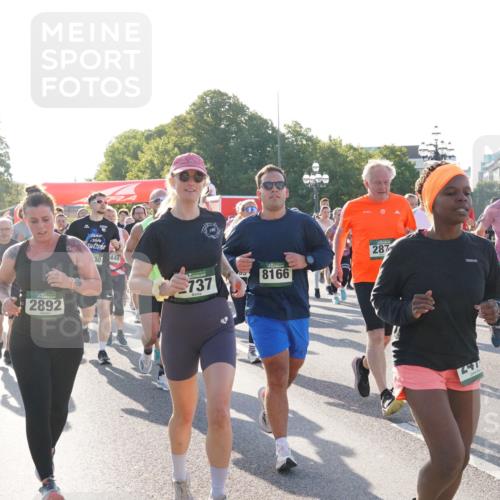 07.09.2025 - BARMER Alsterlauf Yannick Fuchs http://msf.ph/oto/8731722 07.09.2025 09:02:14 Laufen 38814, 2892, 30, 444, 2163, 287, 737, 8166, 447 meine-sportfotos.de