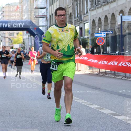 07.09.2025 - BARMER Alsterlauf Strokosch-Dieckow http://msf.ph/oto/8731746 07.09.2025 10:23:26 Ziel 2087, 3159, 3562, 3652, 3653, 3688, 4013, 4218, 4341, 4352, 4841, 5077, 5083, 5085, 5109, 5242, 8005 meine-sportfotos.de