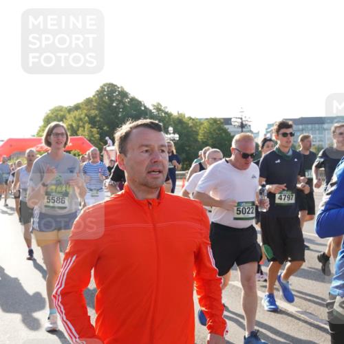 07.09.2025 - BARMER Alsterlauf Yannick Fuchs http://msf.ph/oto/8731750 07.09.2025 09:02:19 Laufen 5586, 4, 5022, 4797, 2868 meine-sportfotos.de