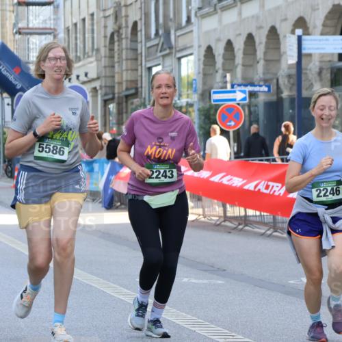 07.09.2025 - BARMER Alsterlauf Strokosch-Dieckow http://msf.ph/oto/8731800 07.09.2025 10:23:07 Ziel 2661, 3406, 3407, 3663, 3664, 3665, 3891, 3908, 4128, 4755, 4813, 4967, 5539, 8005 meine-sportfotos.de