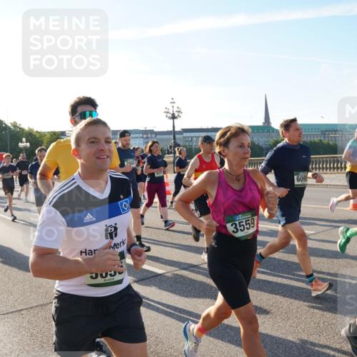 07.09.2025 - BARMER Alsterlauf Yannick Fuchs http://msf.ph/oto/8731802 07.09.2025 09:02:24 Laufen 3259, 2988, 3559, 6093, 39 meine-sportfotos.de
