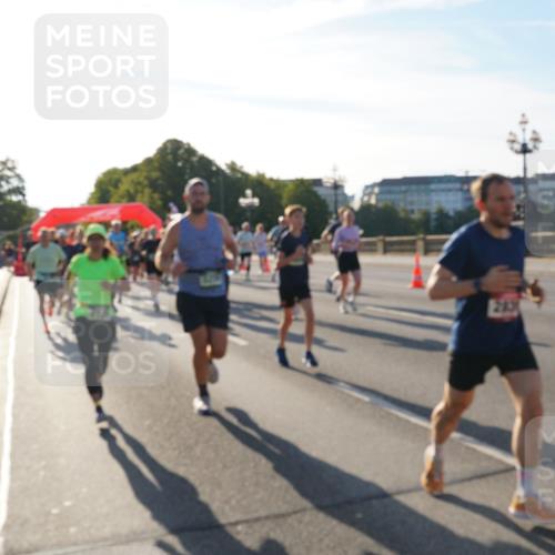 07.09.2025 - BARMER Alsterlauf Yannick Fuchs http://msf.ph/oto/8731809 07.09.2025 09:02:25 Laufen 2 meine-sportfotos.de