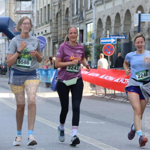 07.09.2025 - BARMER Alsterlauf Strokosch-Dieckow http://msf.ph/oto/8731816 07.09.2025 10:23:07 Ziel 2661, 3406, 3407, 3663, 3664, 3665, 3891, 3908, 4128, 4755, 4813, 4967, 5539, 8005 meine-sportfotos.de